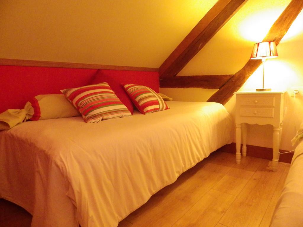 Hotel Ferme Clatot Les Trois Pierres Exterior foto